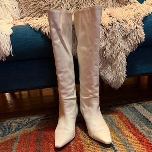 BR Elegant White Knee-High Women's Boots